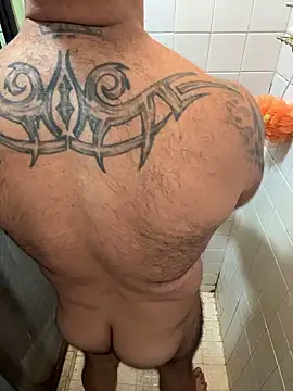 wolfbucker online show from 01/15/26, 07:39