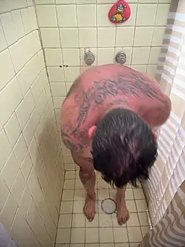 wolfbucker online show from 03/04/26, 05:52