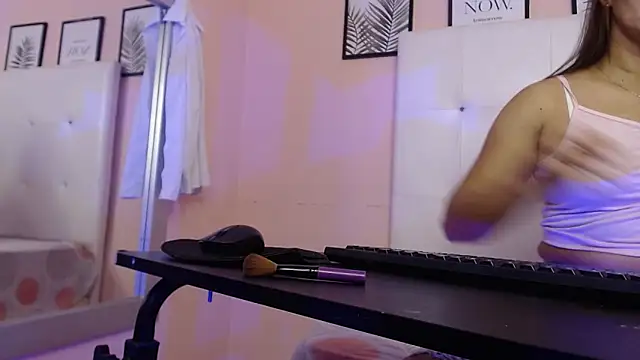 baby bonny  online show from 01/12/26, 12:21