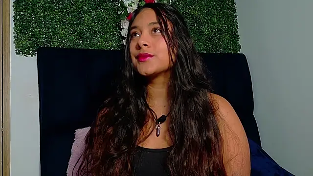 AnnaSmiles online show from 04/13/26, 04:56