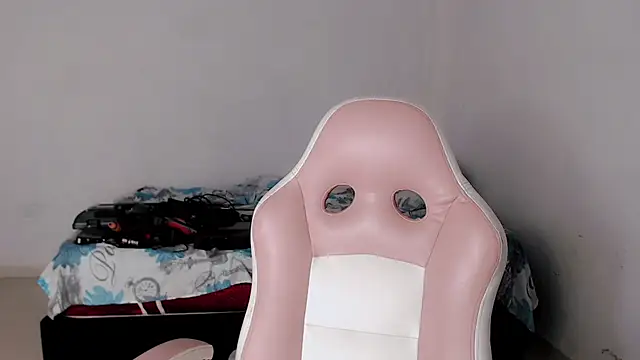 linda brown  online show from 04/23/26, 12:15