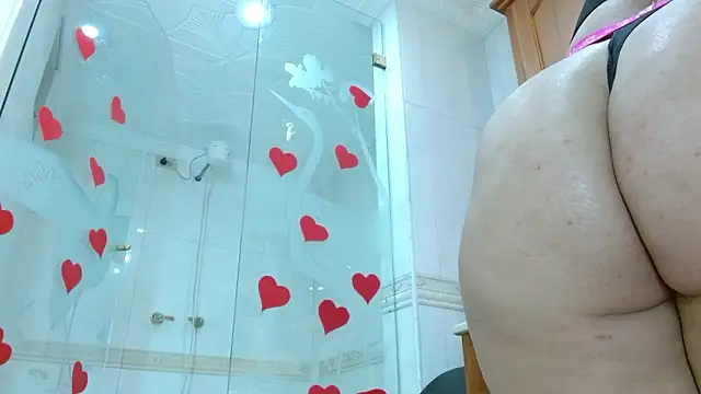 Collins luna online show from 02/23/26, 04:04