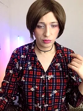 Snapshot of HoneyValentine chatting on 02/02/26, 08:40 HoneyValentine online show from 02/02/26, 08:40