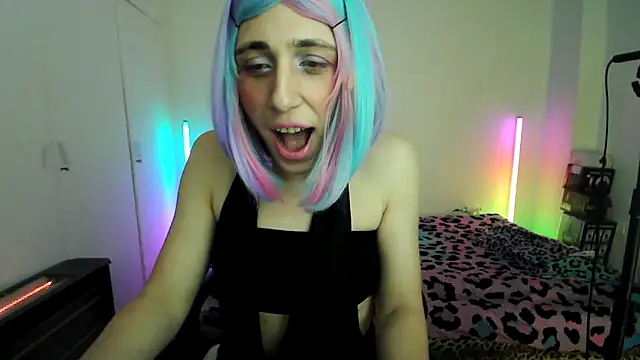 HoneyValentine online show from 03/22/26, 09:07