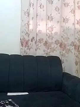 hothairy puss online show from 06/09/26, 04:35