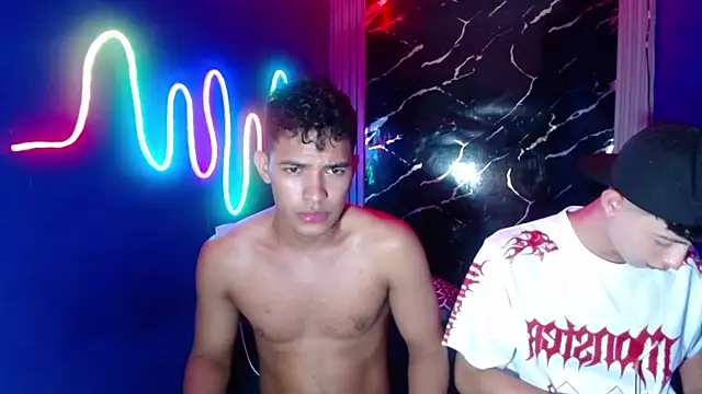 jamescurly00 online show from 04/11/26, 07:13