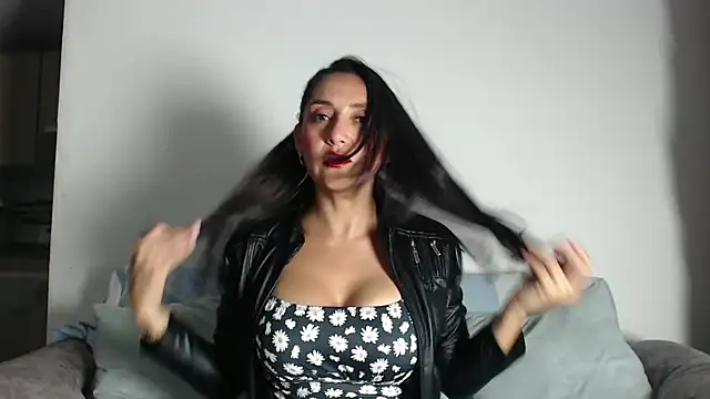 samanta xi online show from 03/14/26, 04:07