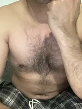 Snapshot of comings33 chatting on 02/21/26, 08:54 comings33 online show from 02/21/26, 08:54