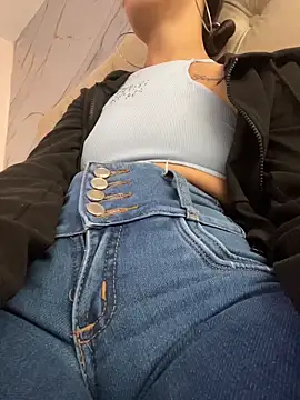 Michelle ec online show from 04/18/26, 04:33