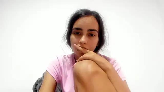 Sarah sumemers online show from 04/24/26, 09:06