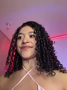 crystal dlun online show from 04/18/26, 07:07