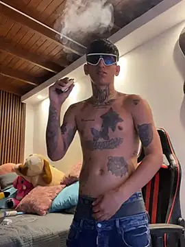 Sam 33 sexy 27 online show from 01/16/26, 10:08