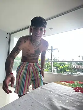 Sam 33 sexy 27 online show from 02/17/26, 07:20