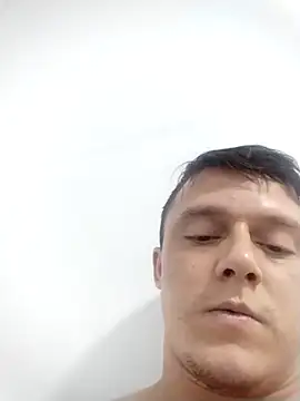 RAFAELQUINTEROSCAVALHEI online show from 01/08/26, 03:25