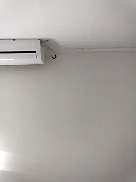 RAFAELQUINTEROSCAVALHEI online show from 04/17/26, 06:11