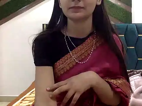 sweet riyaaa online show from 01/12/26, 05:12