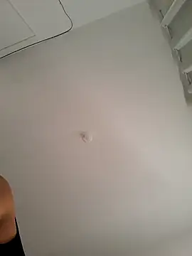 ofjuliaa online show from 03/14/26, 08:47