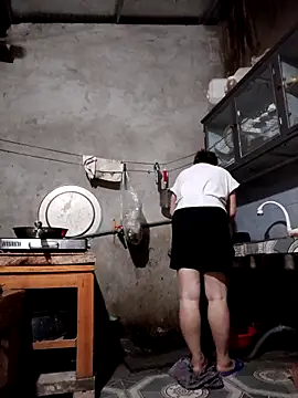 Lyna sexy24 online show from 04/23/26, 11:31