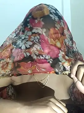 Naughty Bitchh online show from 01/11/26, 08:47