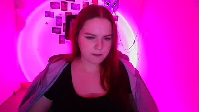 Kitty Mia Kitty online show from 02/06/26, 12:41