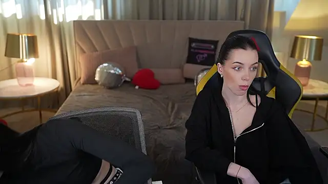 Mila Rose054 online show from 03/24/26, 11:48