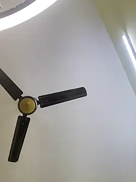 Snapshot of trinasa chatting on 01/10/26, 06:31 trinasa online show from 01/10/26, 06:31