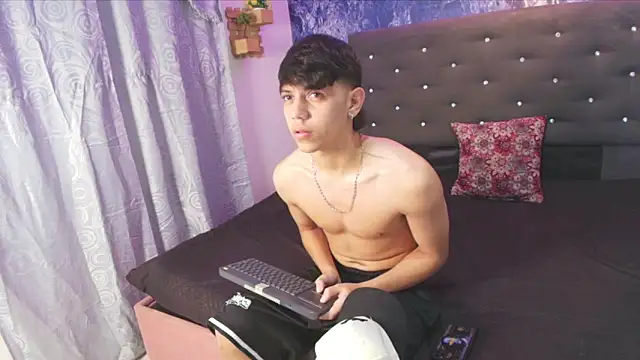 sebas pretty7 online show from 01/06/26, 02:10