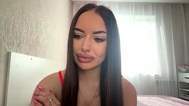 Snapshot of QueenGelik chatting on 02/18/26, 02:18 QueenGelik online show from 02/18/26, 02:18