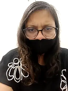 Snapshot of piryasharma005 chatting on 03/05/26, 11:23 piryasharma005 online show from 03/05/26, 11:23