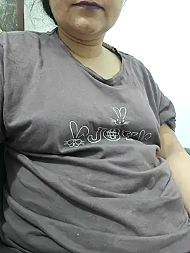 Snapshot of piryasharma005 chatting on 05/10/26, 08:19 piryasharma005 online show from 05/10/26, 08:19
