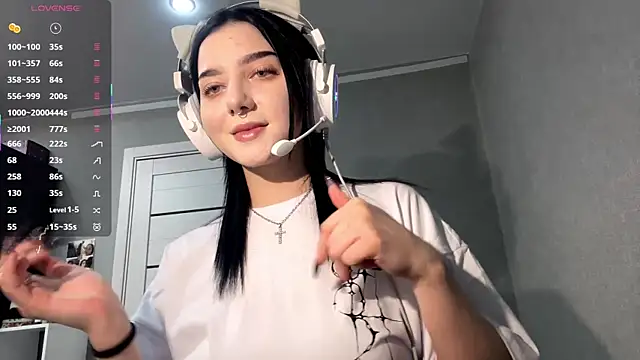 TomiRodenberg online show from 01/09/26, 01:58