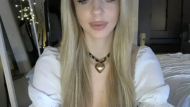 LizaSweetyq online show from 02/09/26, 08:29