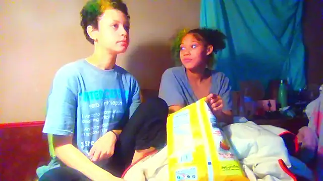 Snapshot of Tamiii420 chatting on 01/10/26, 03:30 Tamiii420 online show from 01/10/26, 03:30