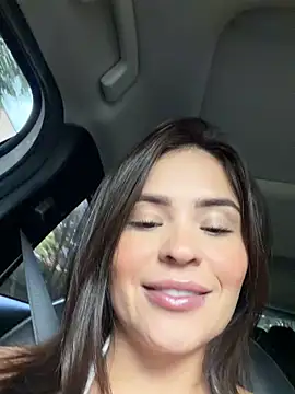 Snapshot of SofiaGomez444 chatting on 05/18/26, 04:57 SofiaGomez444 online show from 05/18/26, 04:57