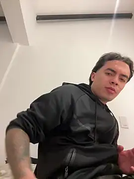 Snapshot of MARiana2619 chatting on 02/28/26, 05:19 MARiana2619 online show from 02/28/26, 05:19