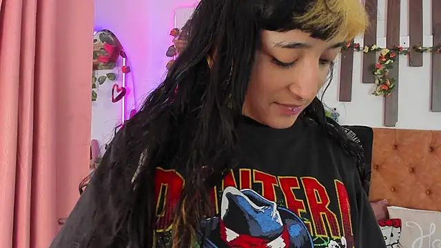 MeowMota  online show from 05/23/26, 06:23