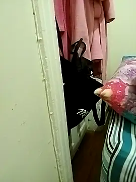 Snapshot of BARBIEfashionNova chatting on 03/03/26, 10:37 BARBIEfashionNova online show from 03/03/26, 10:37