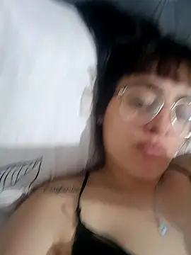 lightblueladyy1 online show from 01/16/26, 04:11