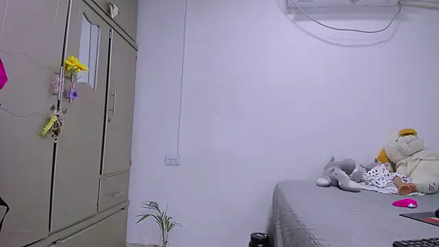 vennuss19 online show from 04/08/26, 12:32