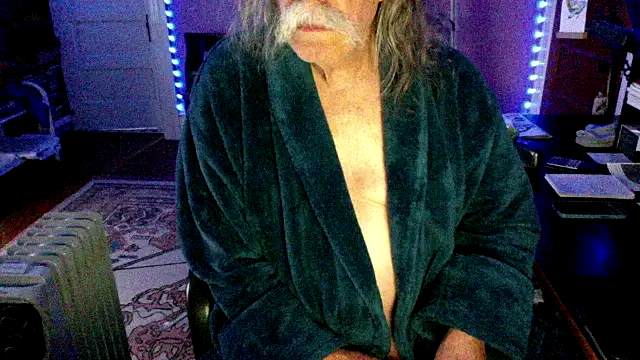 LickYourYoni online show from 04/21/26, 02:45