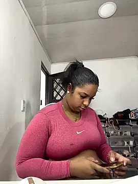 NataliaMillers online show from 07/12/26, 08:22