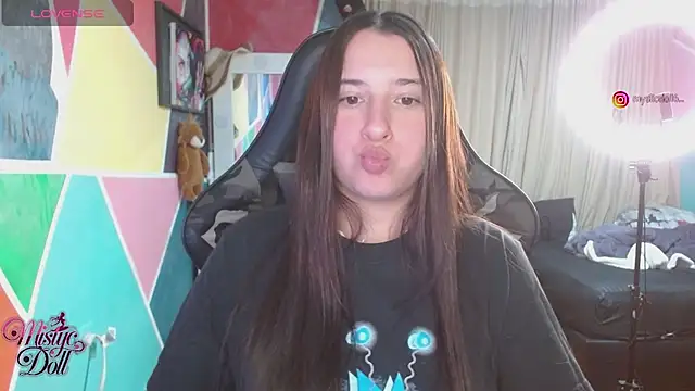 Mysticdooll69 online show from 05/17/26, 09:22