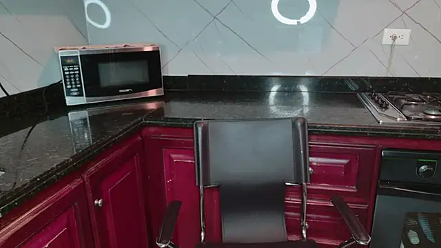 azul veraa online show from 04/18/26, 12:20