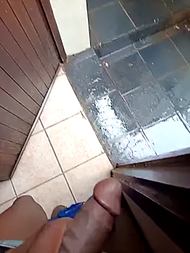 Snapshot of Dickxro chatting on 02/13/26, 07:37 Dickxro online show from 02/13/26, 07:37