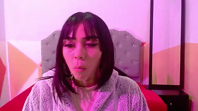 sofiaspring online show from 07/19/26, 04:22