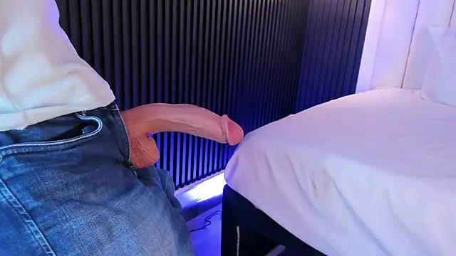 FireDollx online show from 04/24/26, 04:26