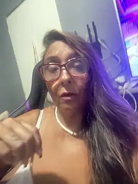 Snapshot of Annalua73 chatting on 02/10/26, 10:25 Annalua73 online show from 02/10/26, 10:25