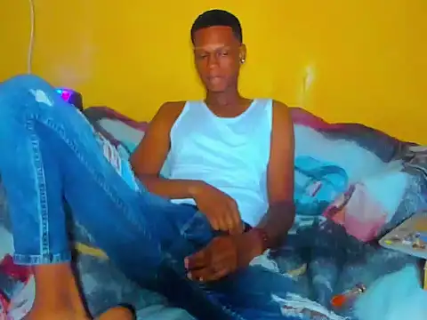 aunstin mohamme online show from 04/10/26, 02:39