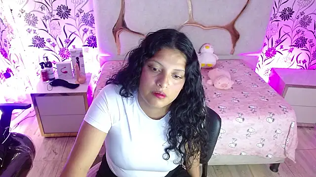 TATTI TAY online show from 02/18/26, 07:32