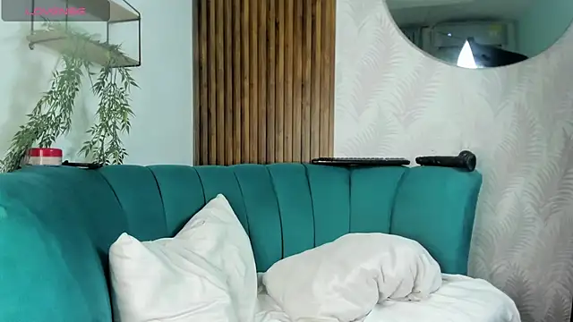 Nicki Ripperton online show from 03/15/26, 03:12